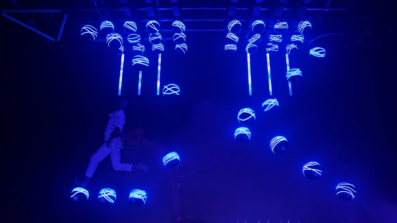 The Antigravity robotic show — a performer flown by a KUKA robot