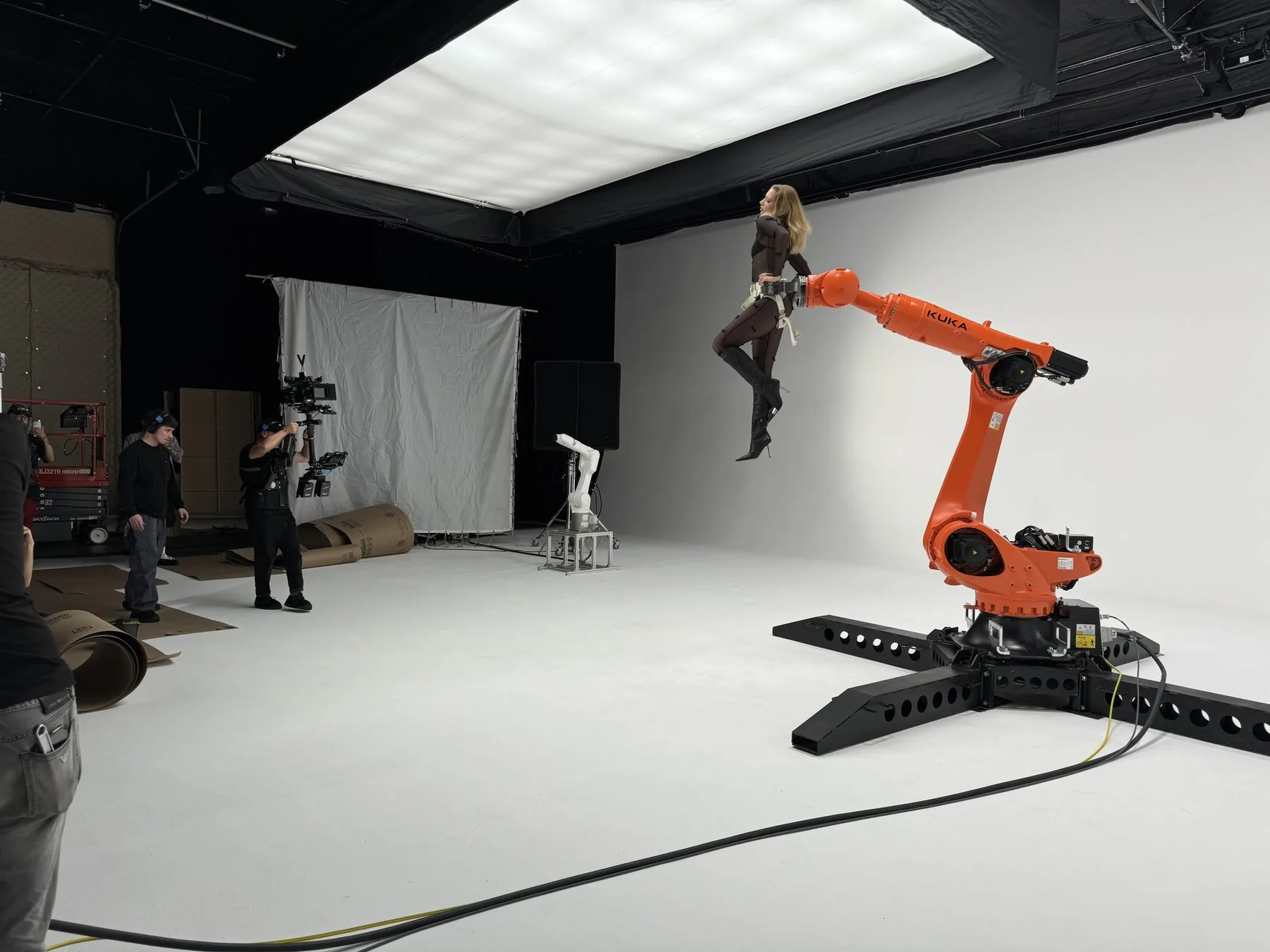Robotics & RoboCam for a lingerie campaign