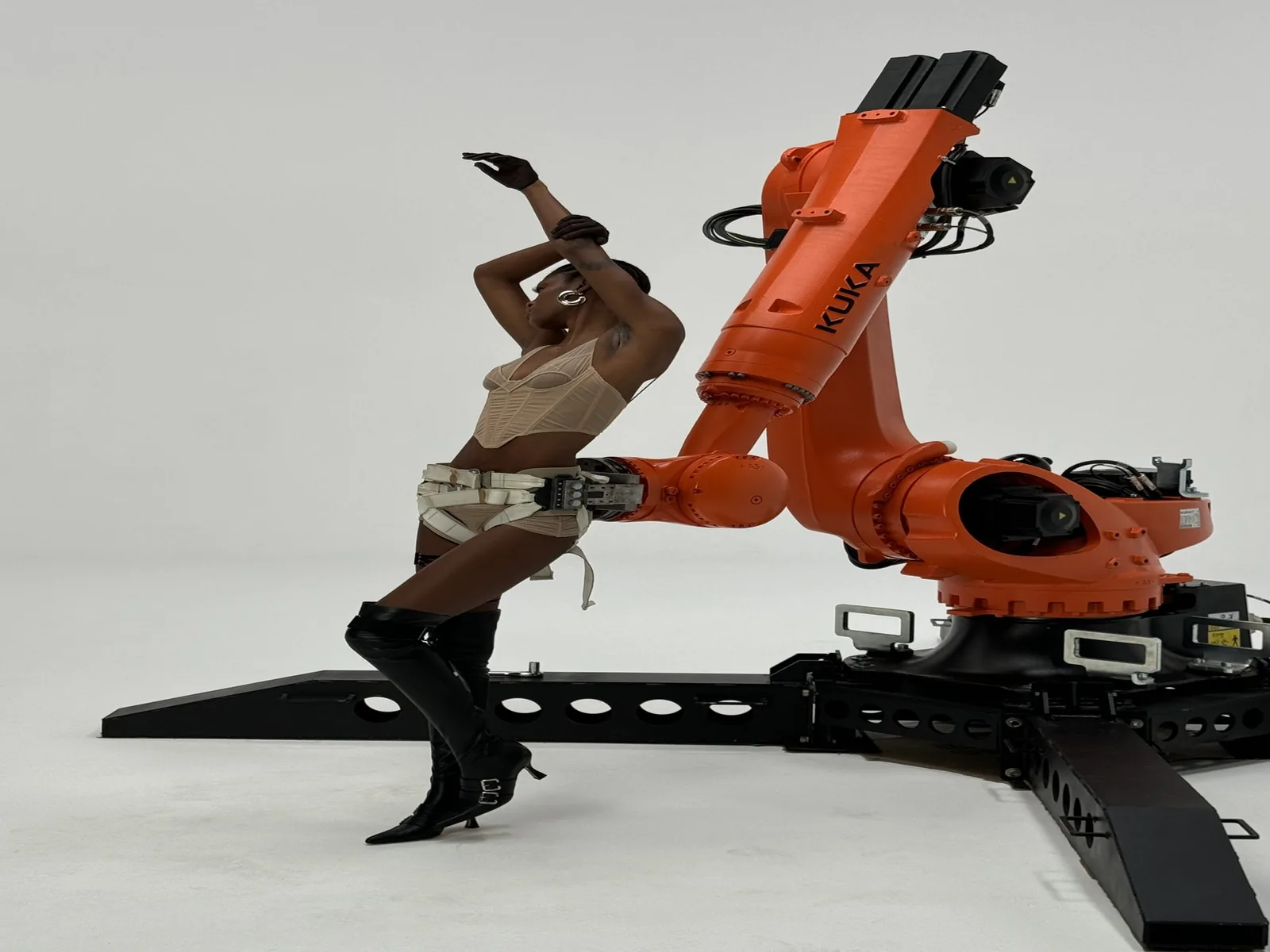 Robotics & RoboCam for a lingerie campaign