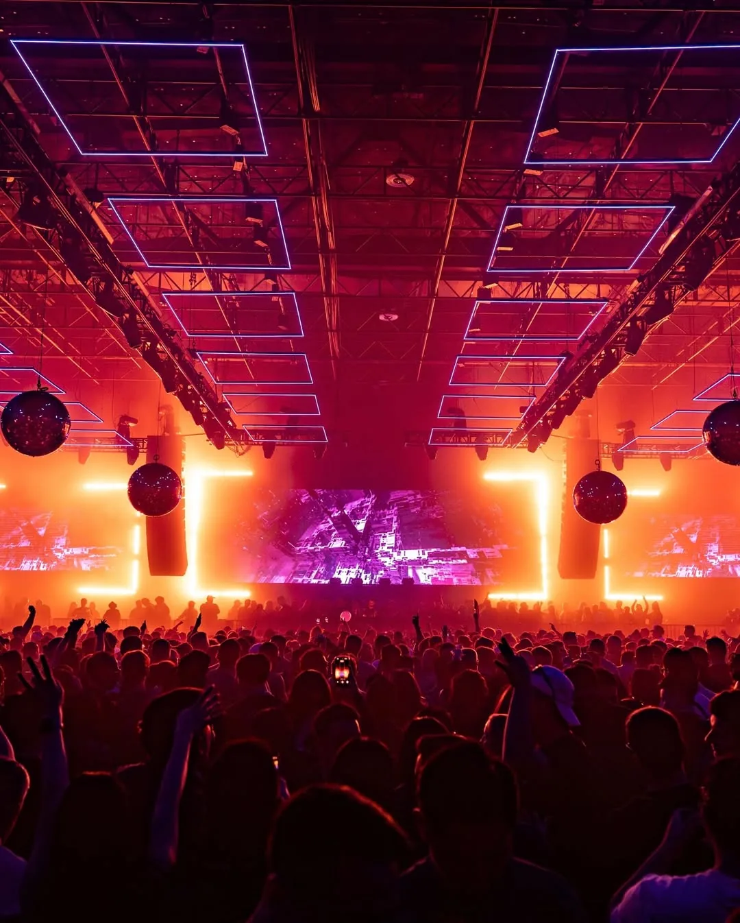 Immersive music experience