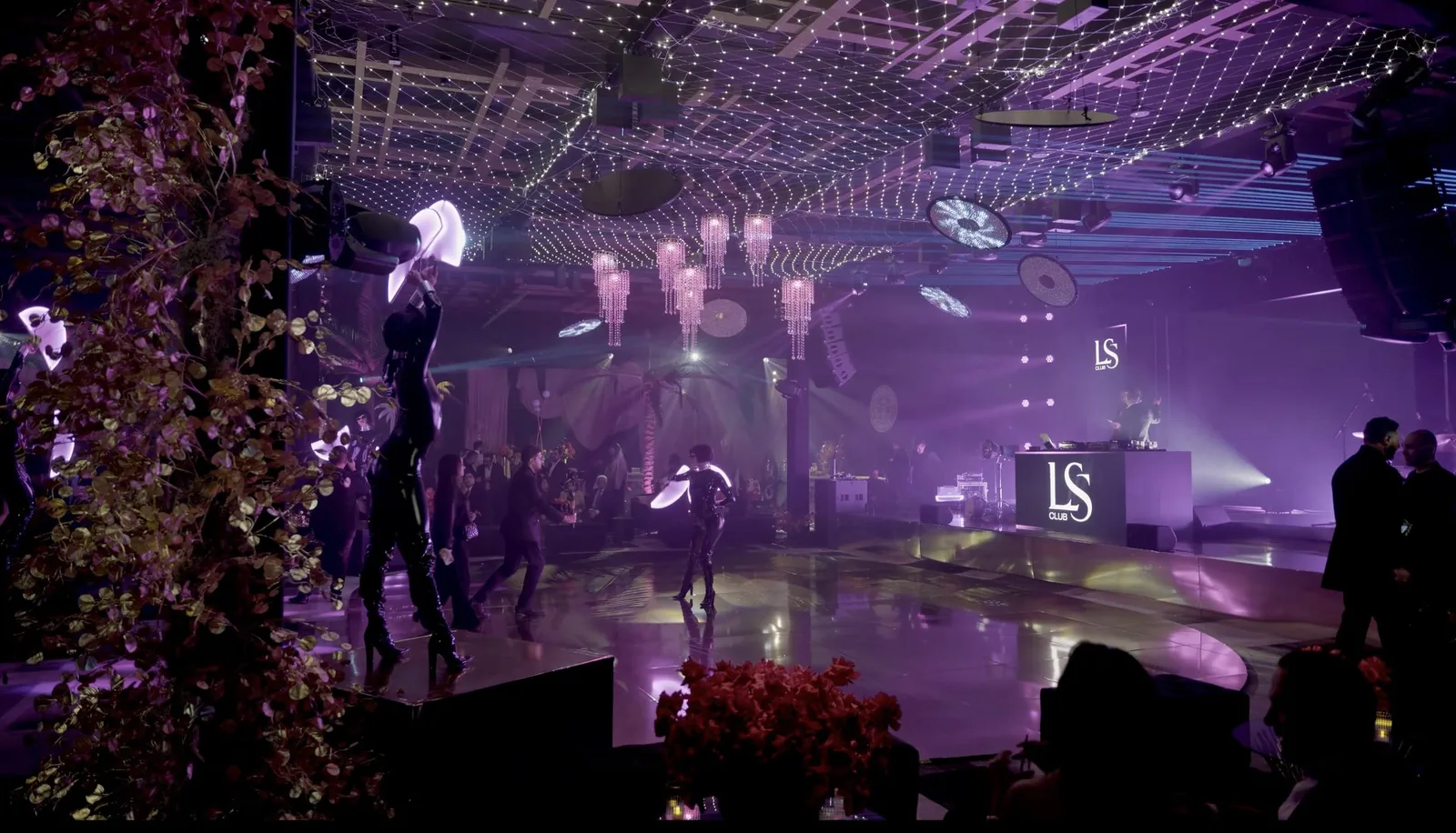 Kinetic chandeliers & crystal mirror installation