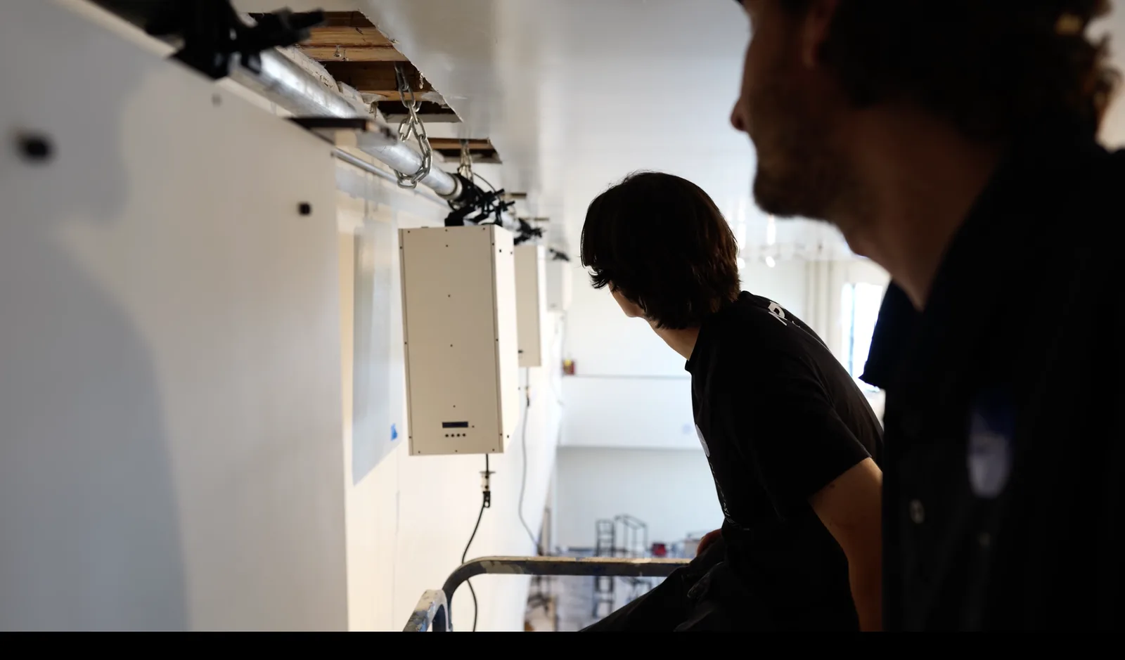 Kinetic retail experience