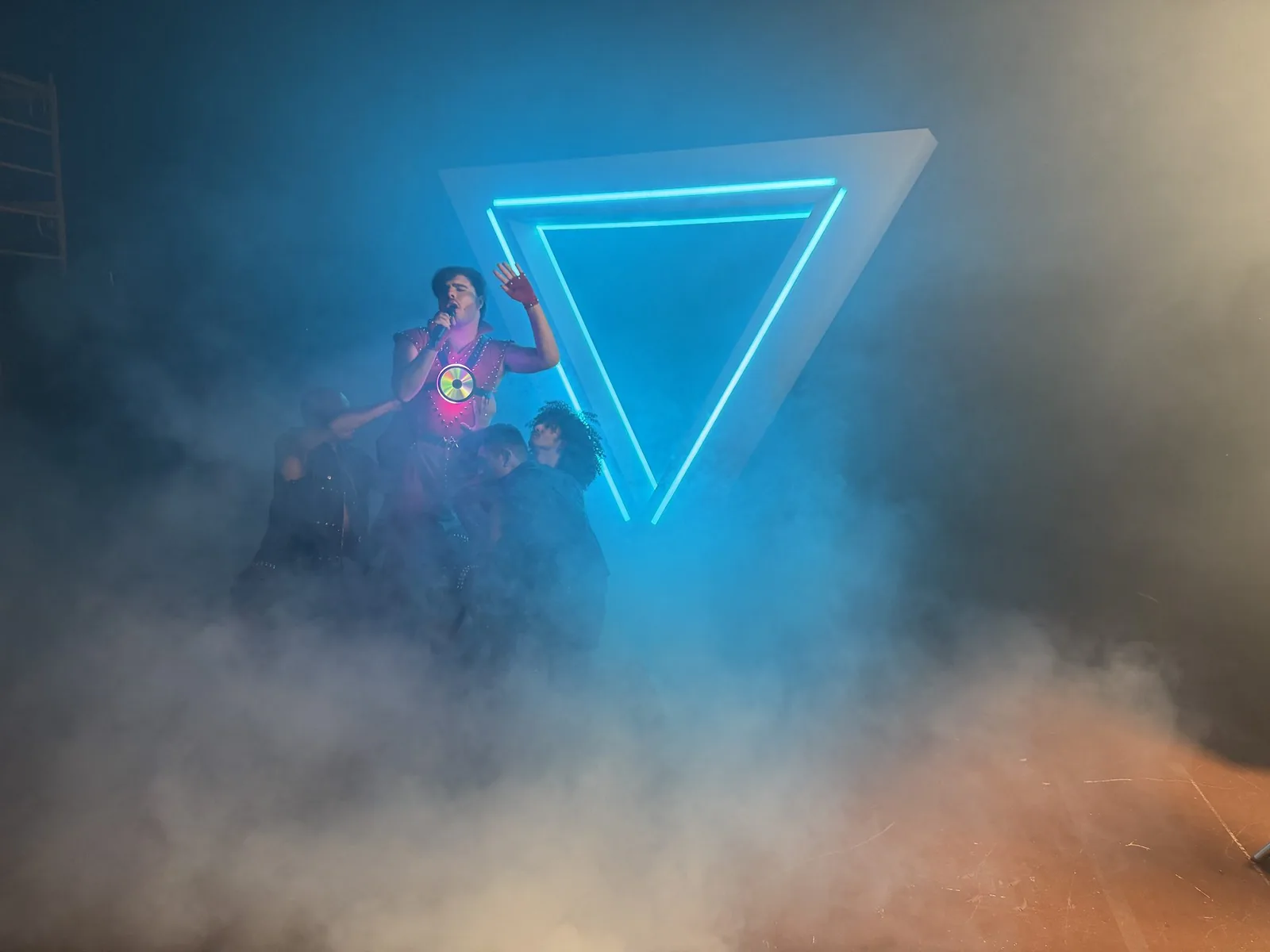 Robotic music video production