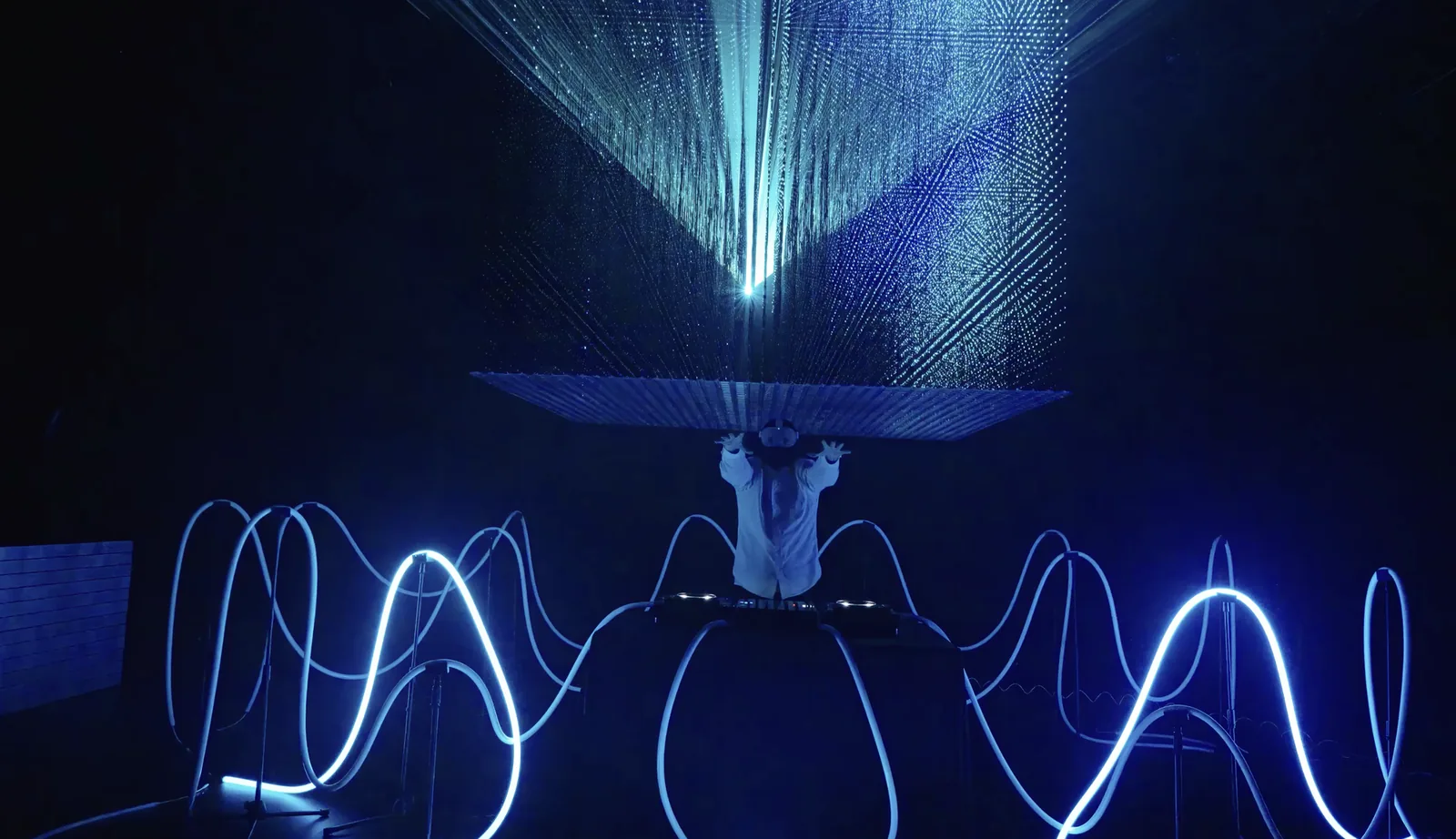 VR DJ experience