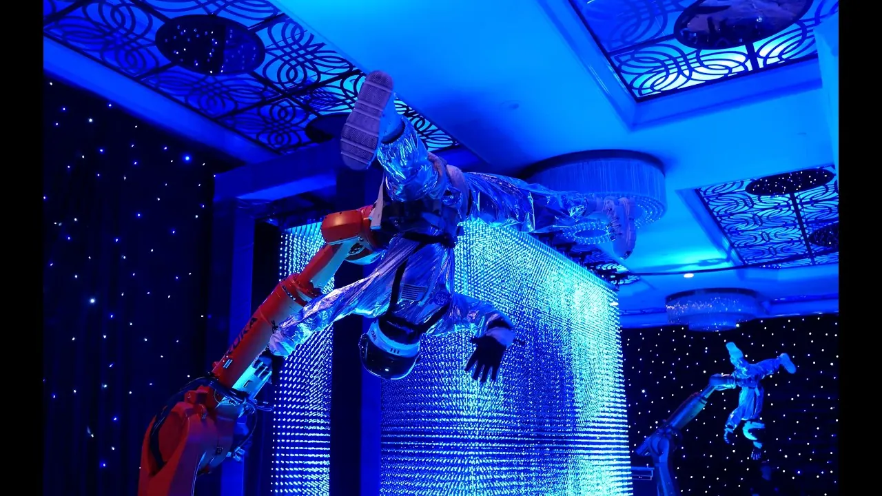 Astronaut’s flight on the RoboArm