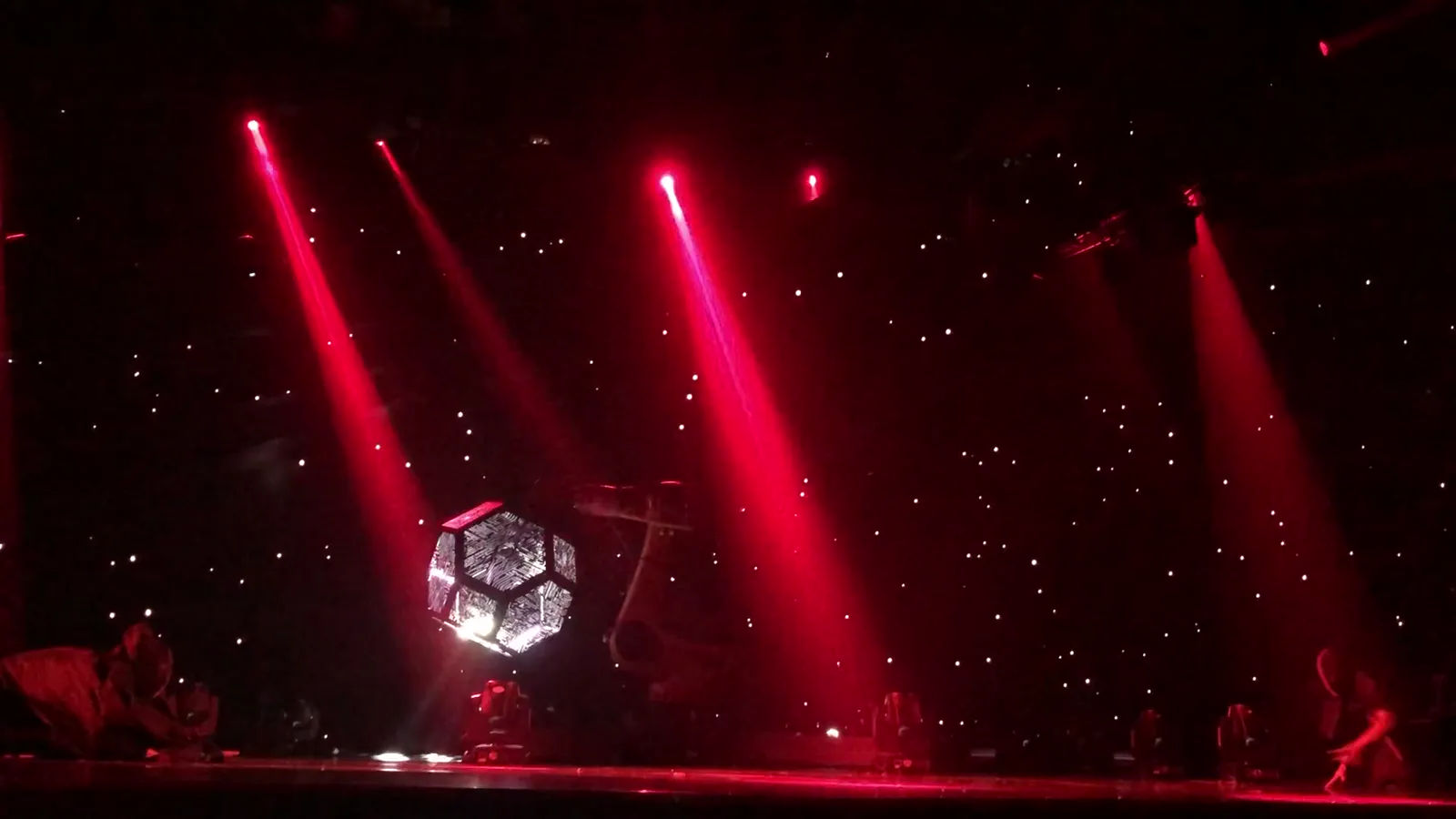 NovaTech on a job — robotics, kinetic lighting and LED